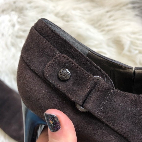 Stuart Weitzman Suede Low Ankle Heeled Booties - Picture 8 of 8